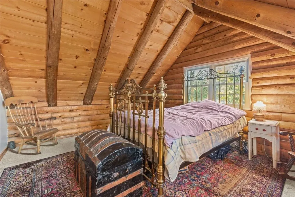 4 Woodlands Lane Hyde Park VT 05655