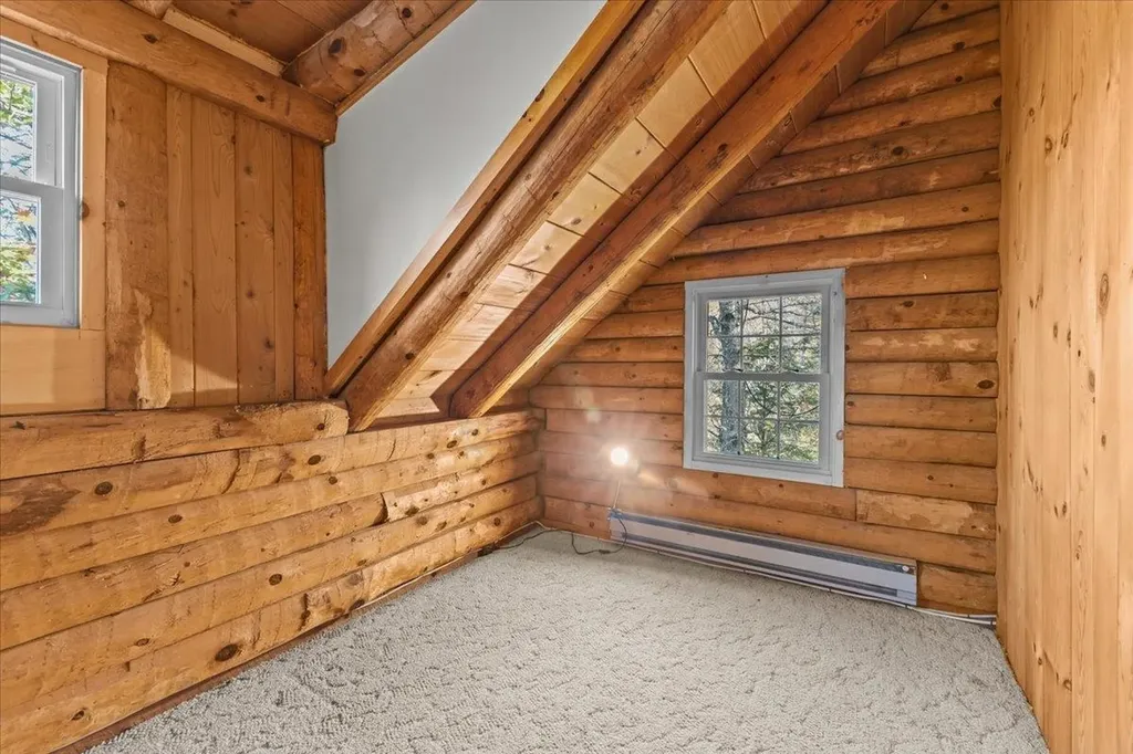 4 Woodlands Lane Hyde Park VT 05655