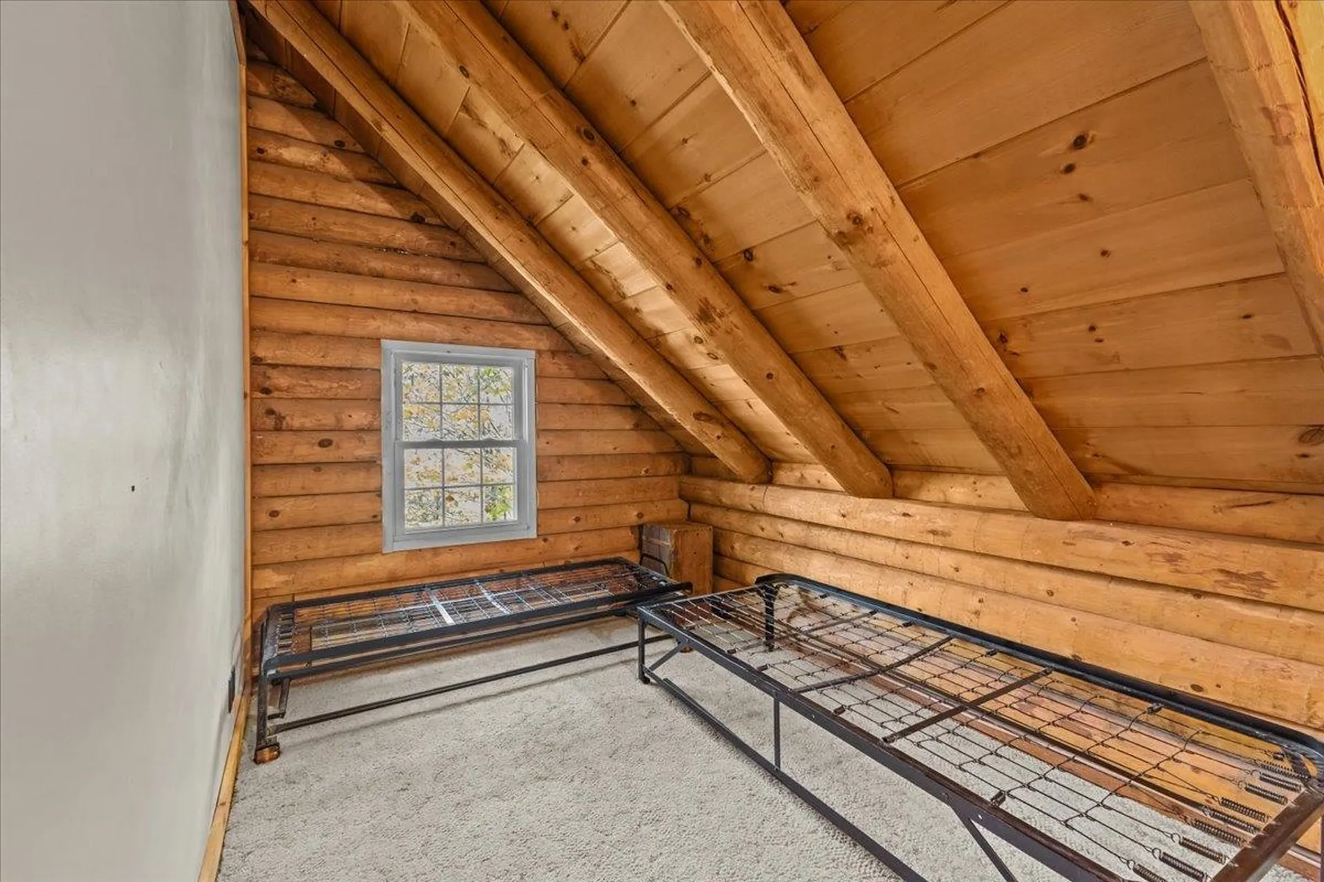 4 Woodlands Lane Hyde Park VT 05655