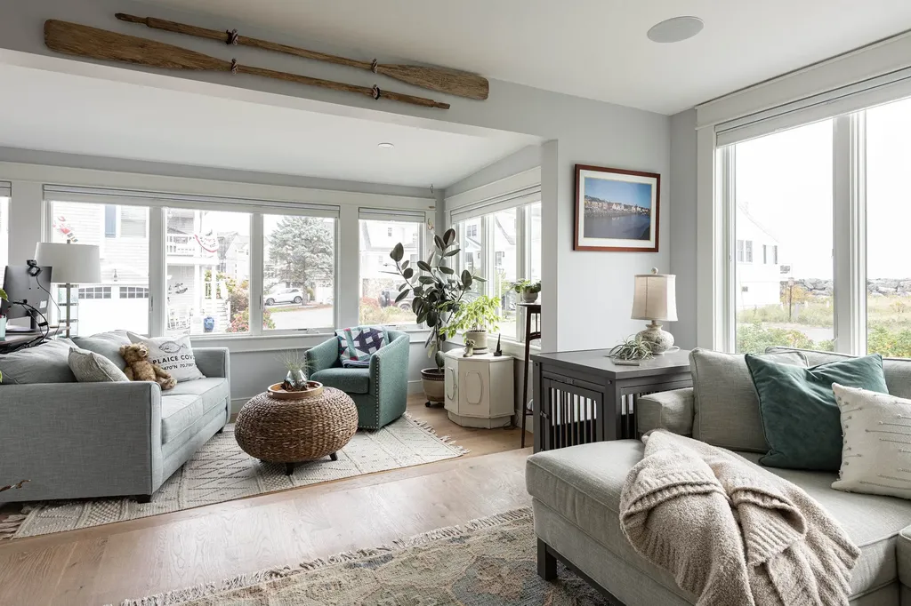 7 Shaw Street Hampton NH 03842