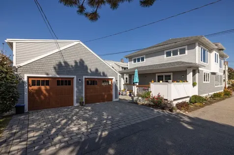 7 Shaw Street Hampton NH 03842