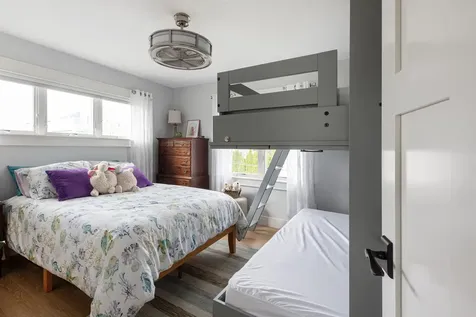 7 Shaw Street Hampton NH 03842