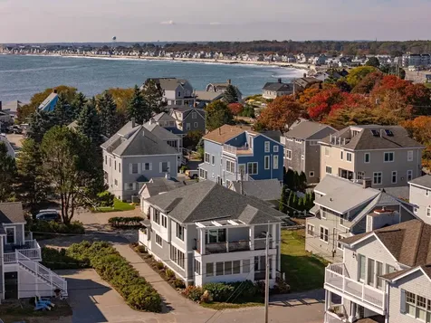 7 Shaw Street Hampton NH 03842