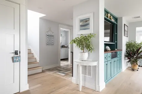 7 Shaw Street Hampton NH 03842