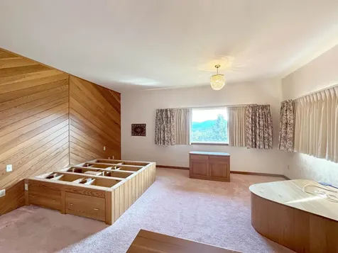 211 Vail Circle Lyndon VT 05851