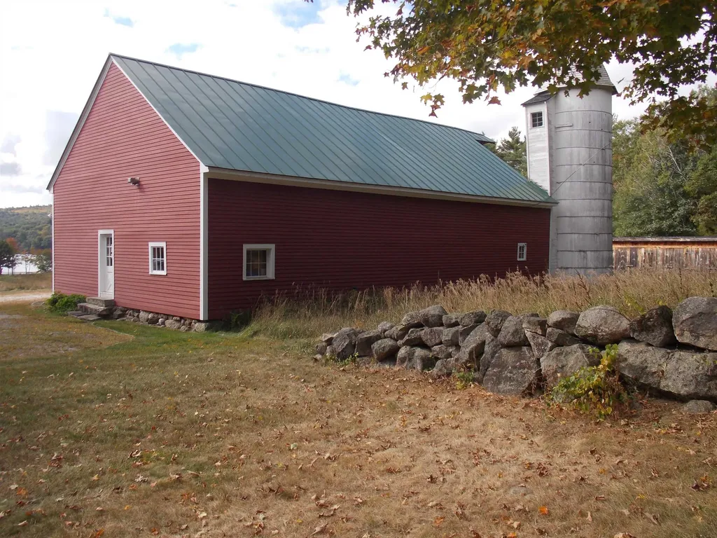192 Gillingham Drive Newbury NH 03255