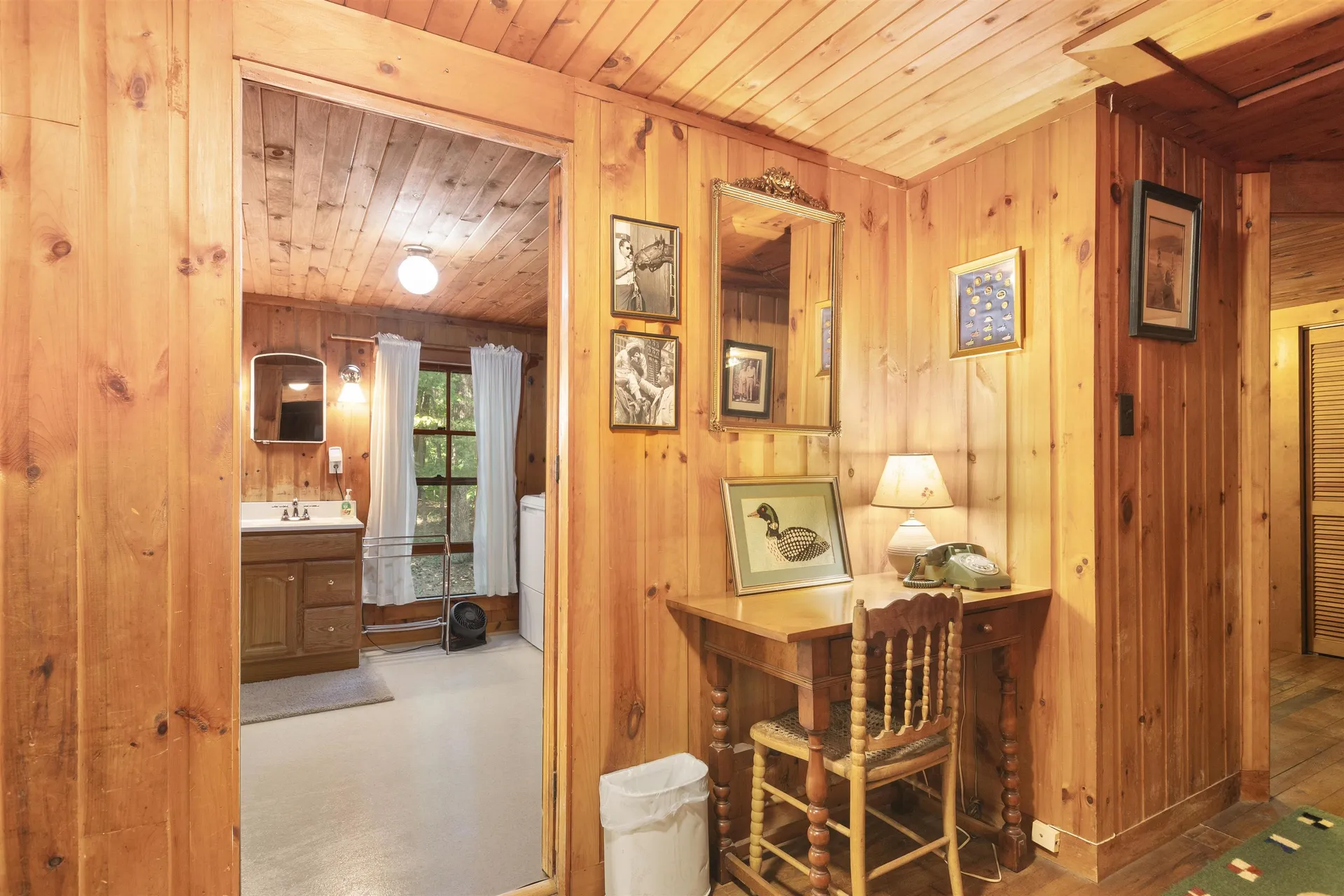 24 Alvord Road Holderness NH 03245-0000