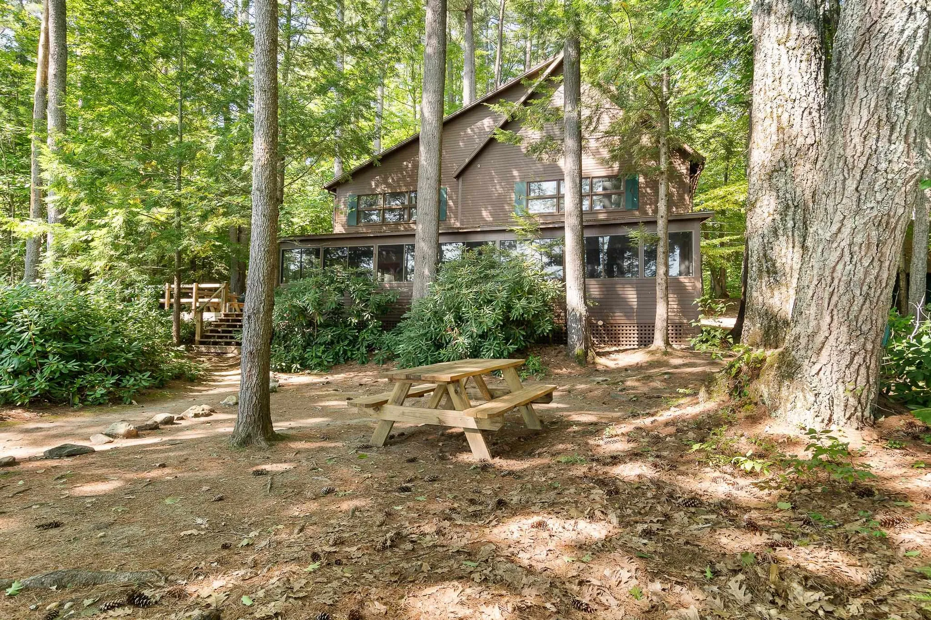 24 Alvord Road Holderness NH 03245-0000