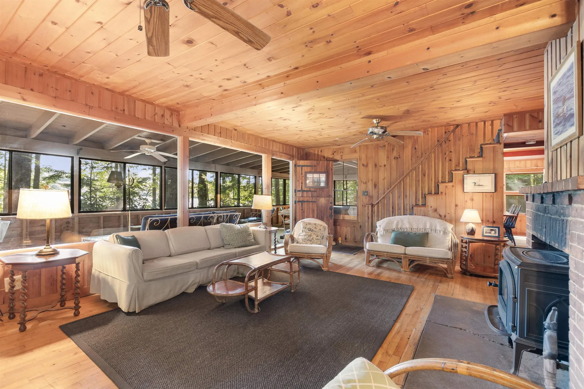 24 Alvord Road Holderness NH 03245-0000