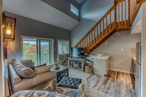36 Lodge Road Lincoln NH 03251