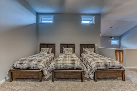 36 Lodge Road Lincoln NH 03251
