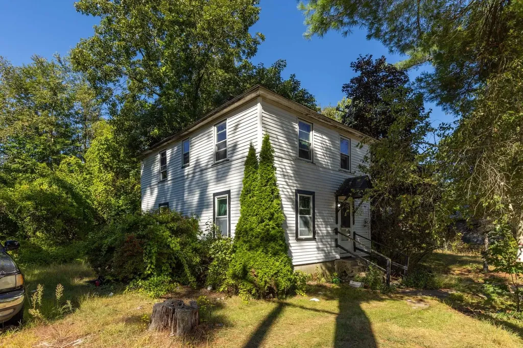 23 Depot Road Epping NH 03042