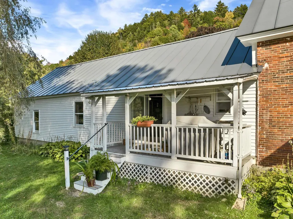 4355 & 4397 Route 113 Thetford VT 05075