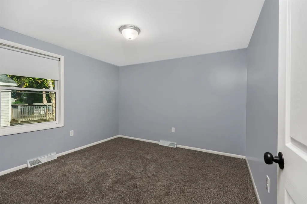 45 Chestnut Circle Loudon NH 03307