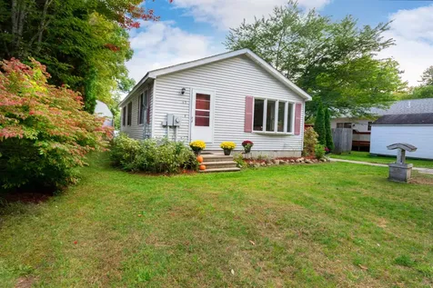 45 Chestnut Circle Loudon NH 03307
