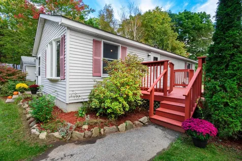 45 Chestnut Circle Loudon NH 03307