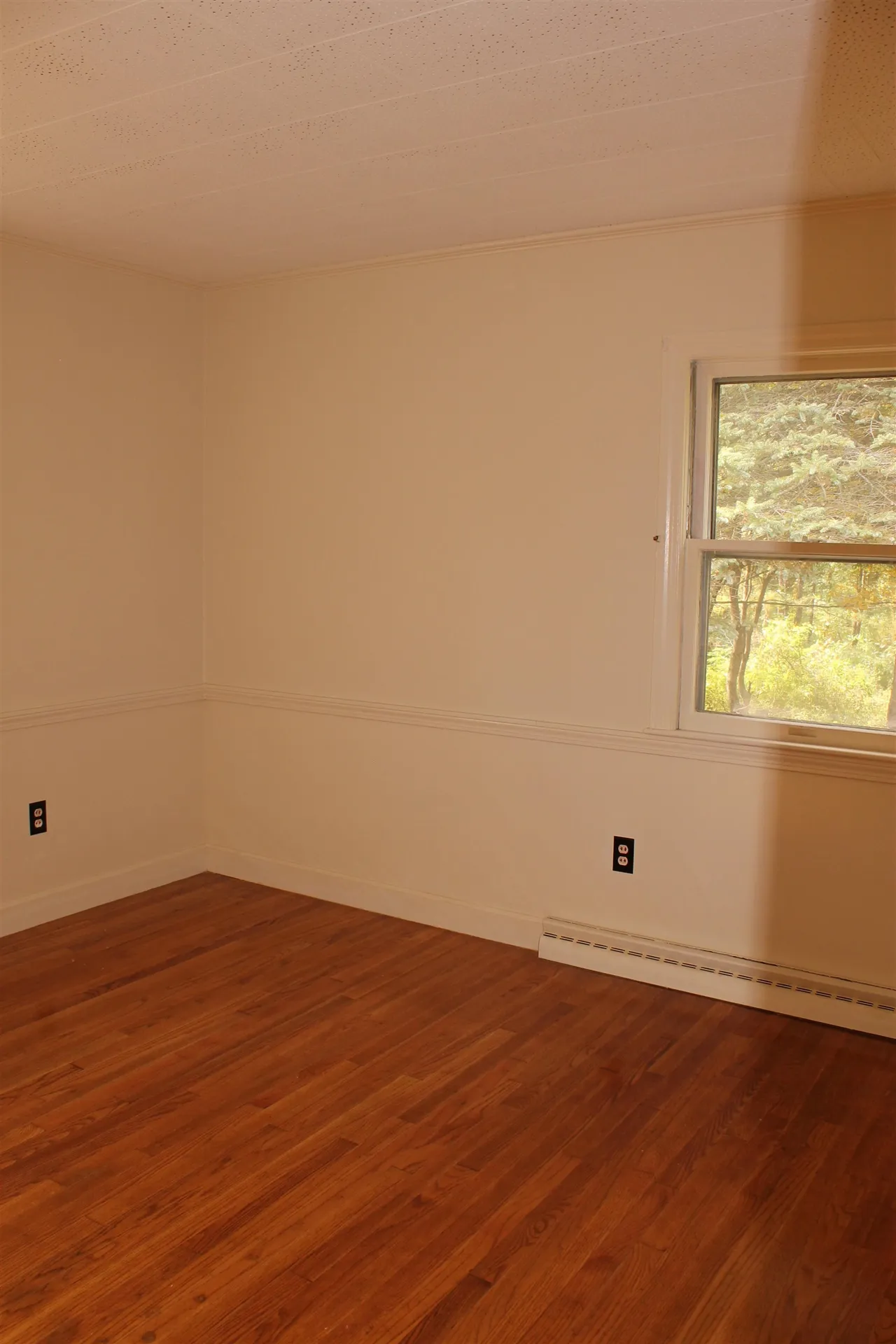 149 Hall Avenue Henniker NH 03242