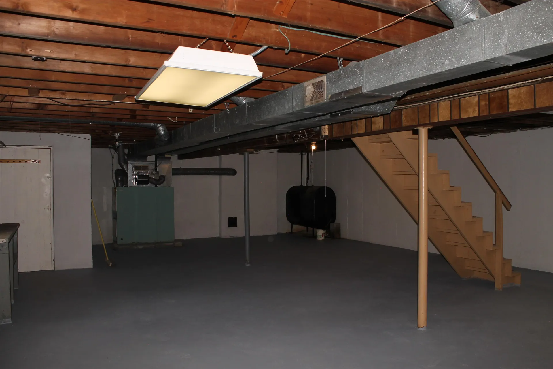 149 Hall Avenue Henniker NH 03242