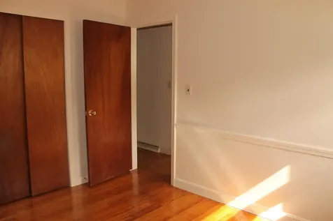 149 Hall Avenue Henniker NH 03242