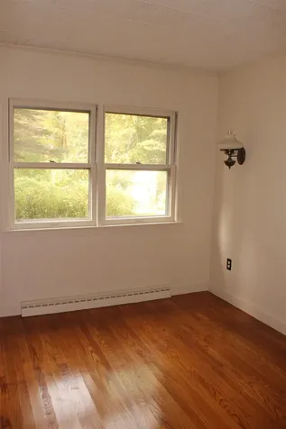 149 Hall Avenue Henniker NH 03242