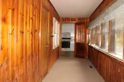 149 Hall Avenue Henniker NH 03242