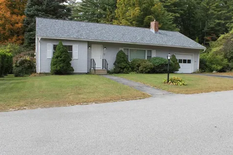 149 Hall Avenue Henniker NH 03242