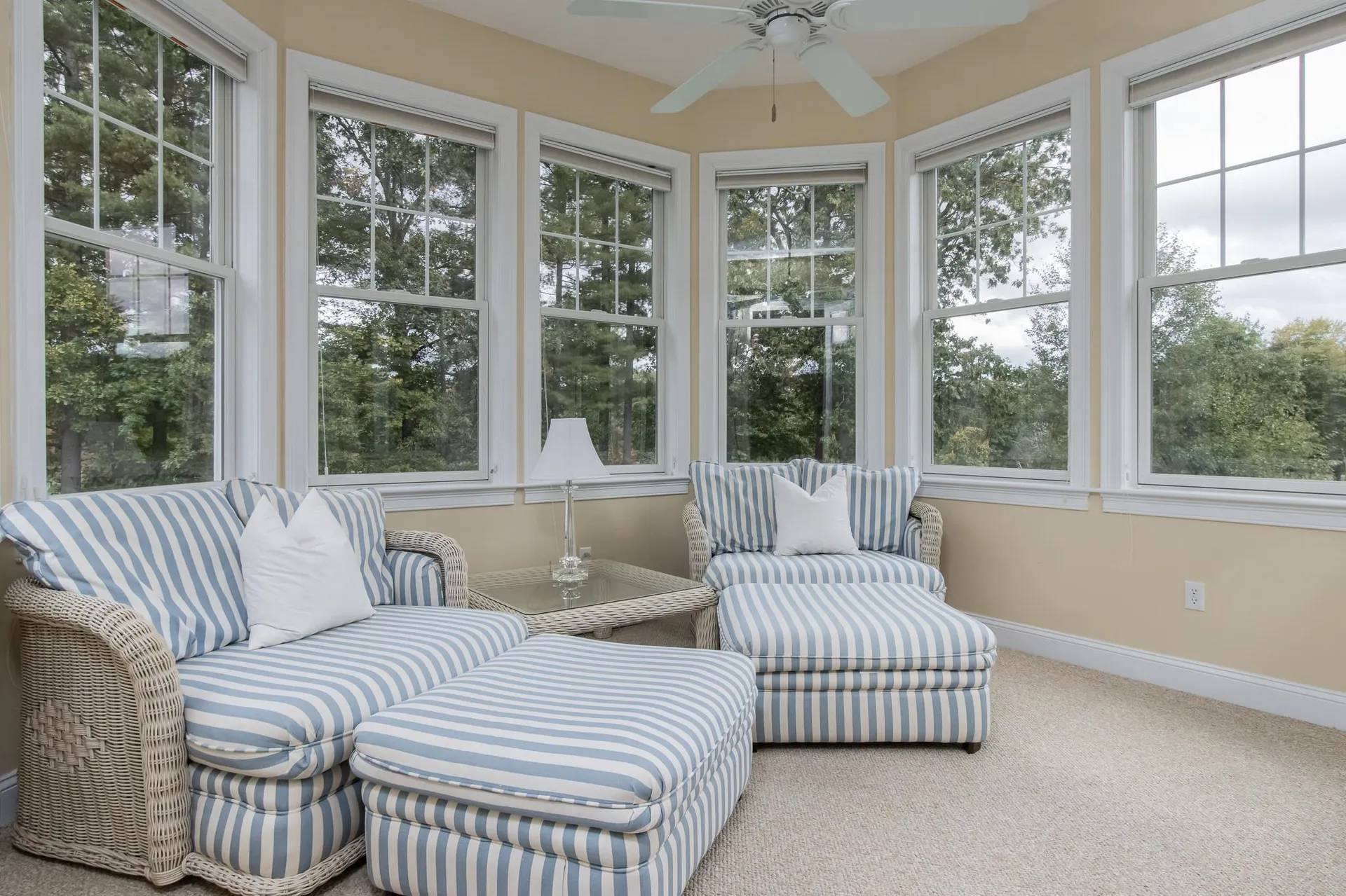 17 Freemans Way Hollis NH 03049