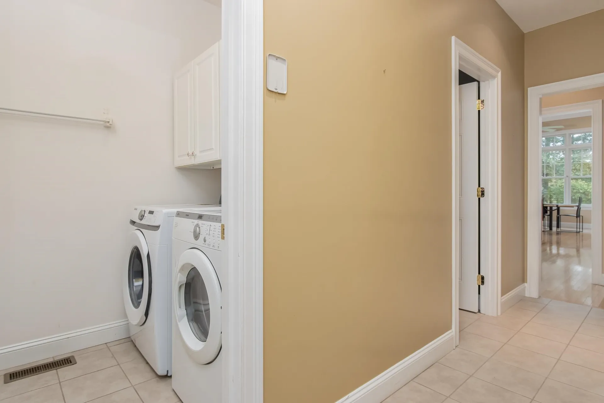 17 Freemans Way Hollis NH 03049
