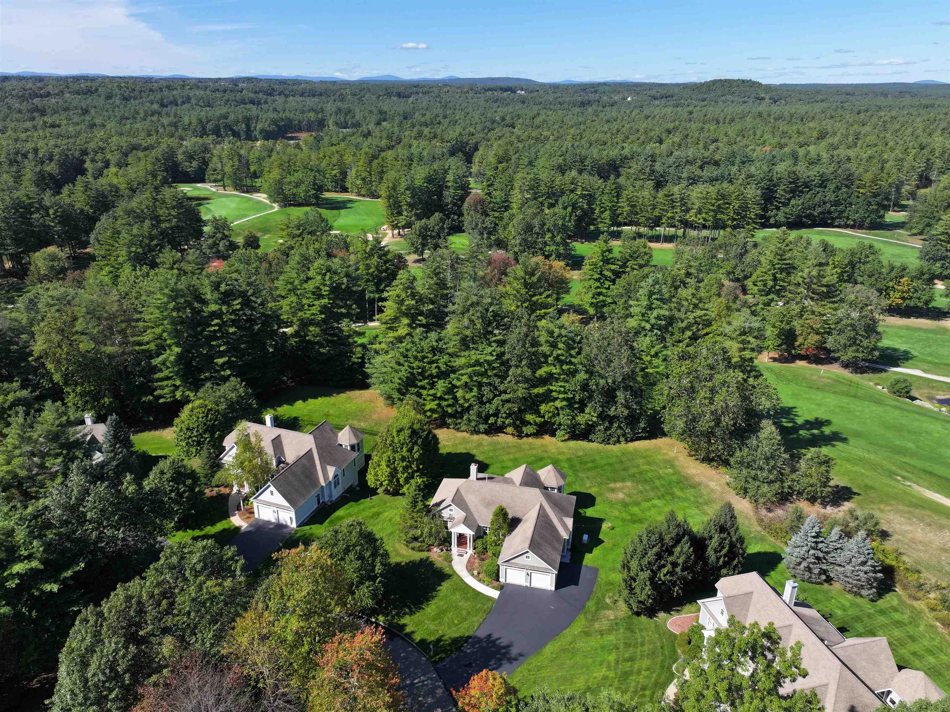 17 Freemans Way Hollis NH 03049