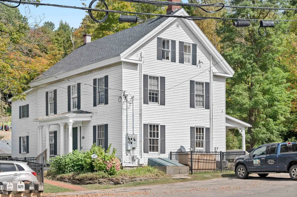 571 South Main Street Stowe VT 05672