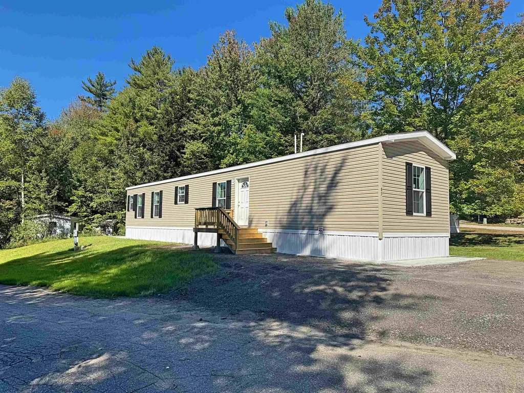 20 True Road Meredith NH 03253