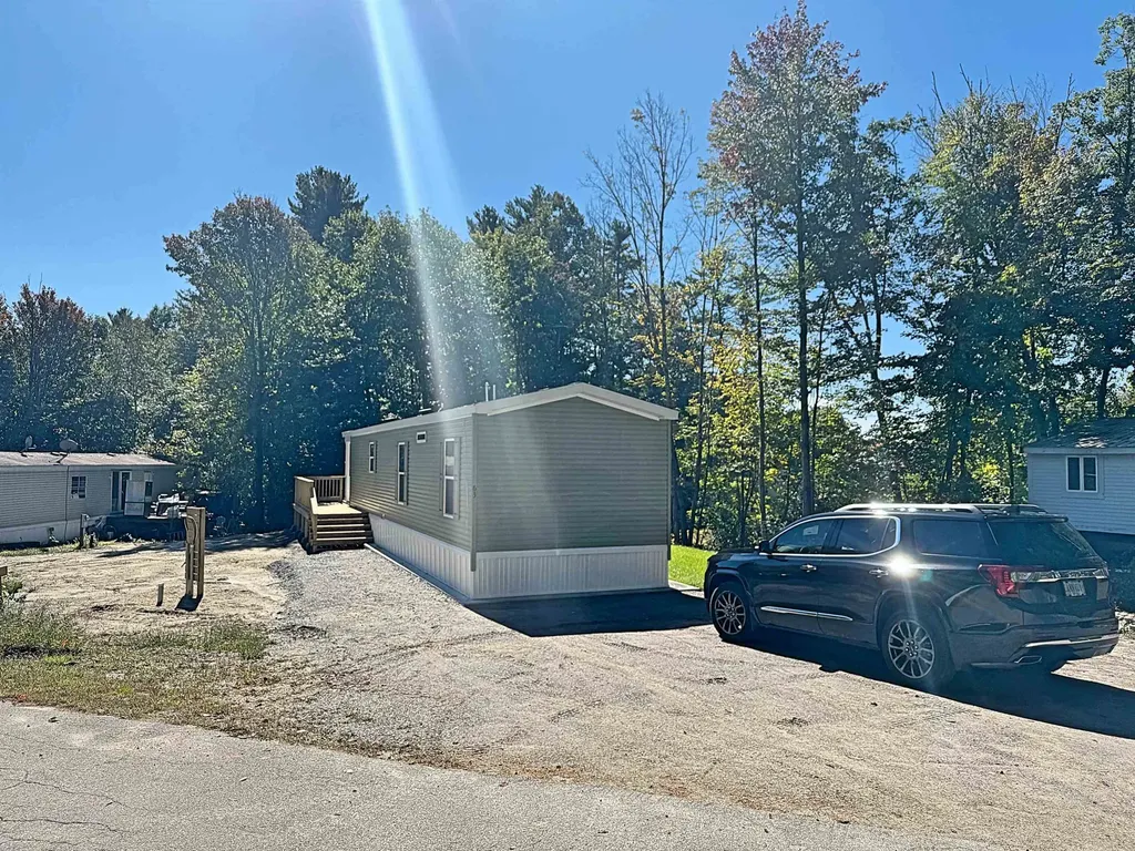 20 True Road Meredith NH 03253