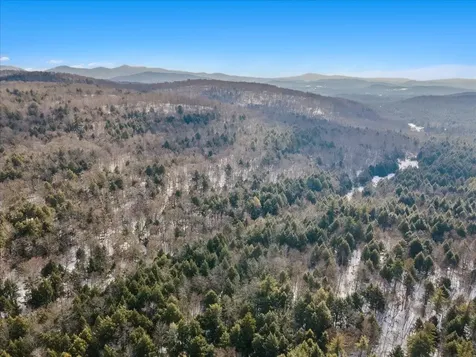 207 & 251 Osgood Hill Road Essex VT 05452