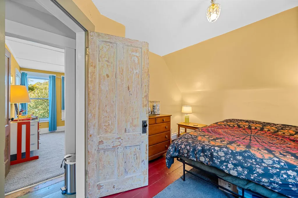 59 Currier Street Barre City VT 05461