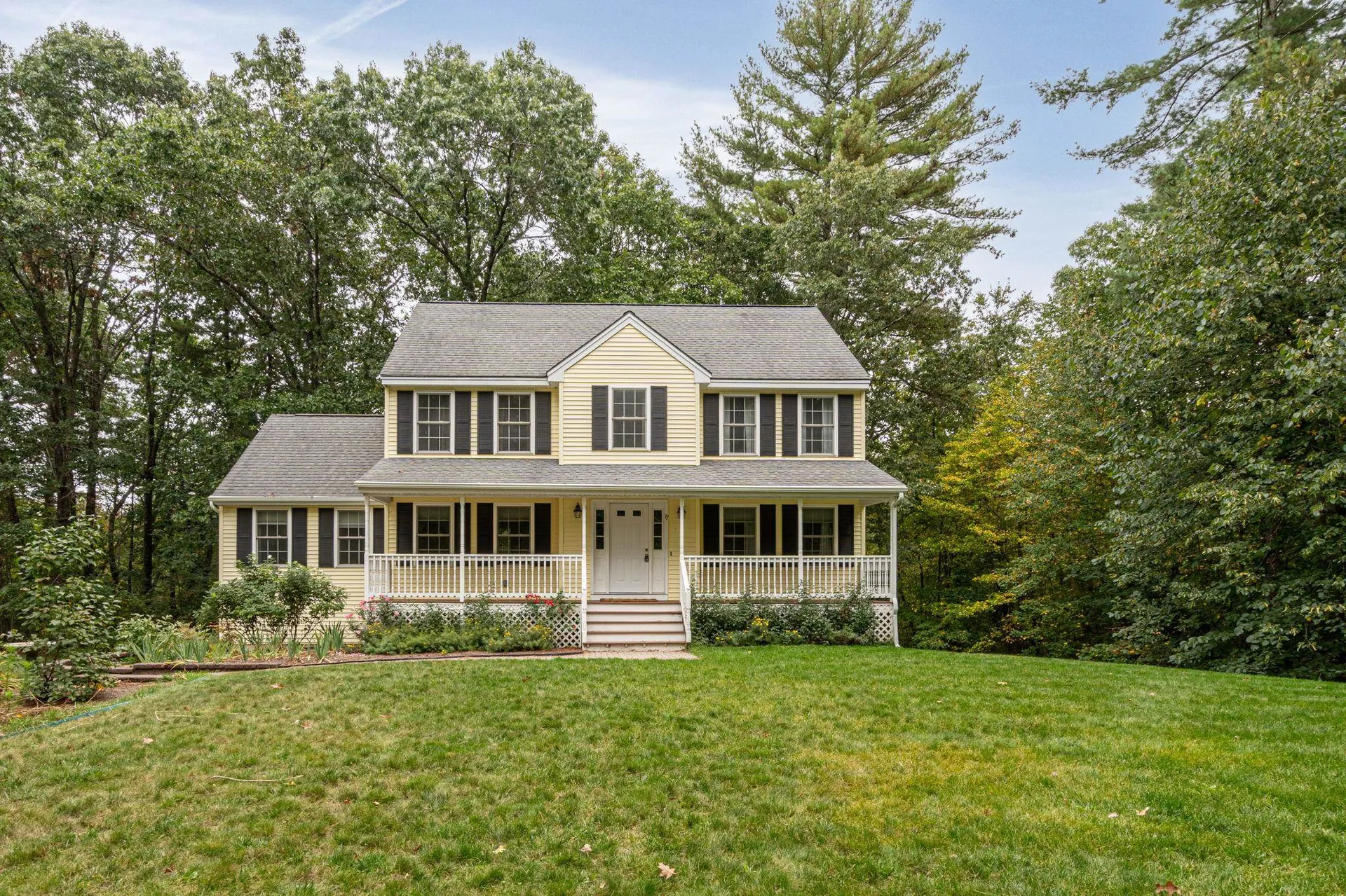 17 Fairview Drive Pelham NH 03076