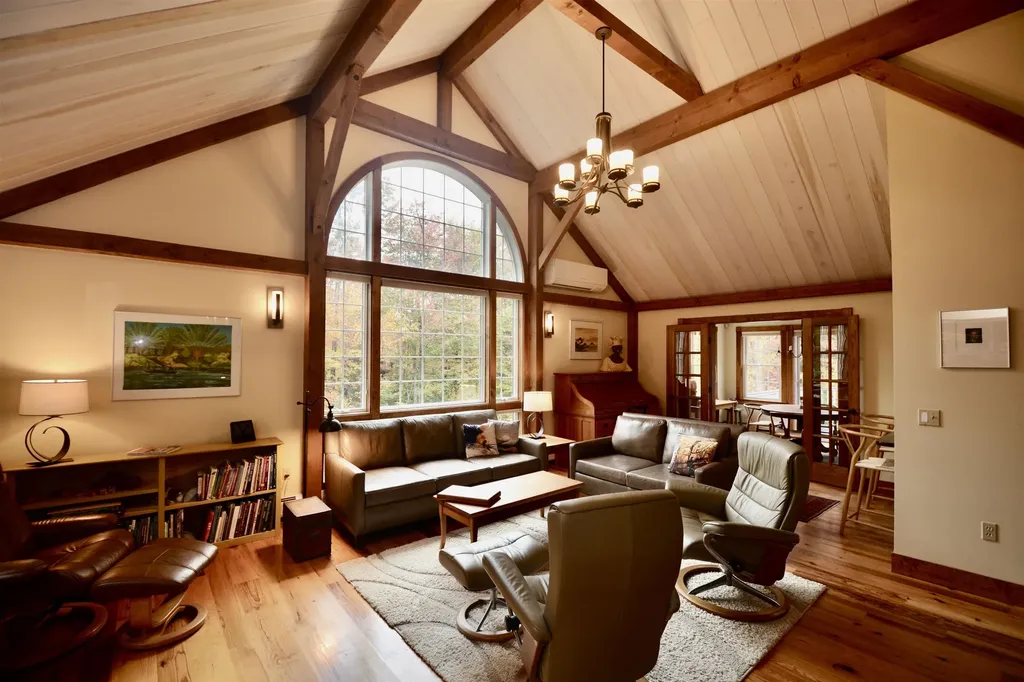 23 Wildwood Drive Grantham NH 03753