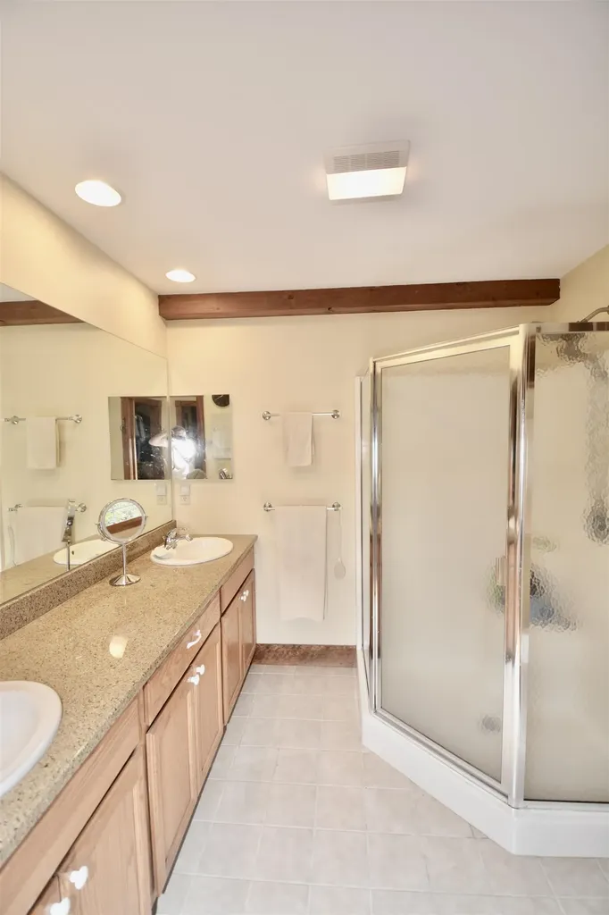 23 Wildwood Drive Grantham NH 03753