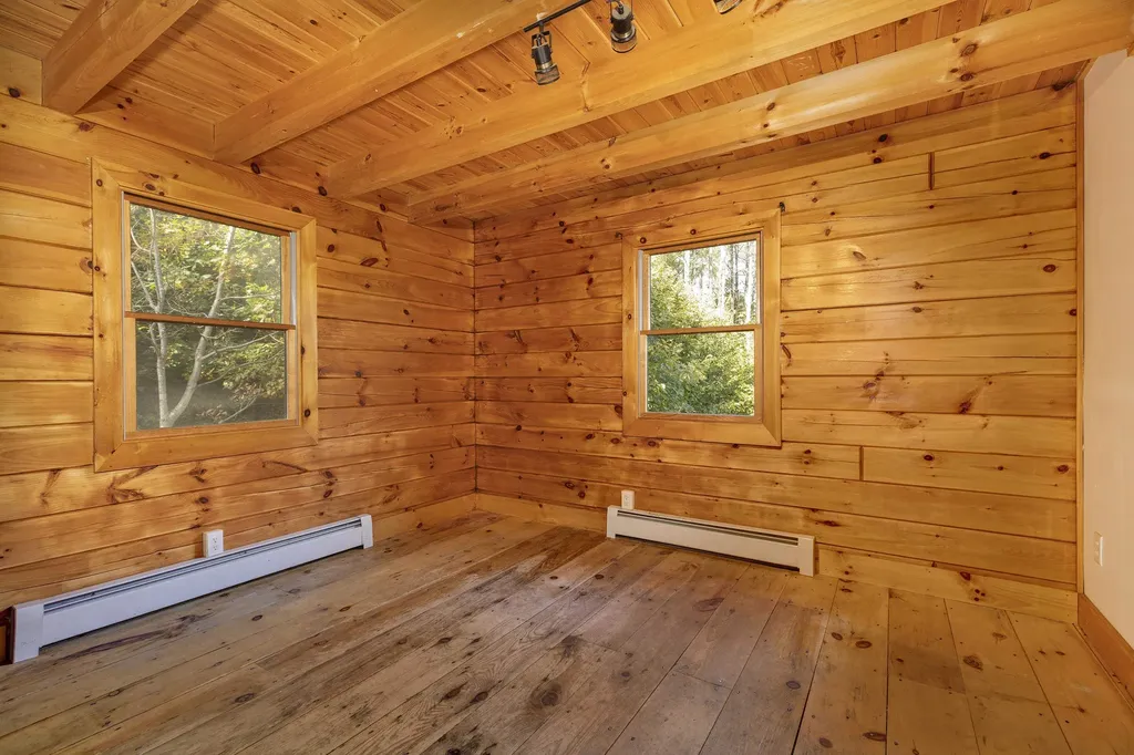 55 Sheldon Road Danbury NH 03230