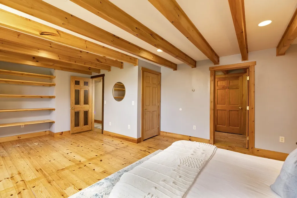 55 Sheldon Road Danbury NH 03230