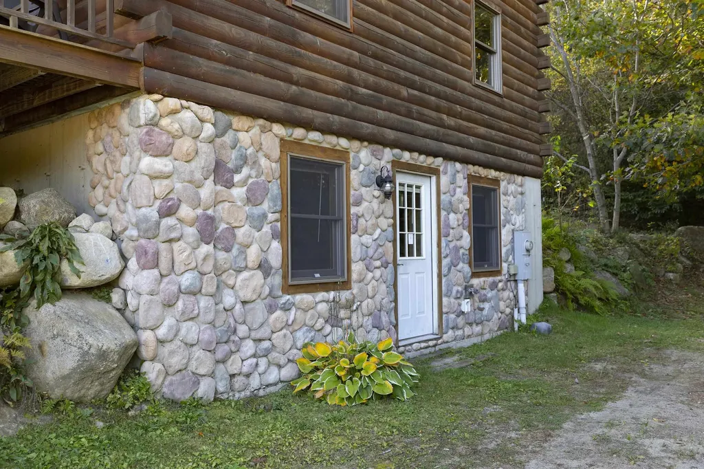 55 Sheldon Road Danbury NH 03230