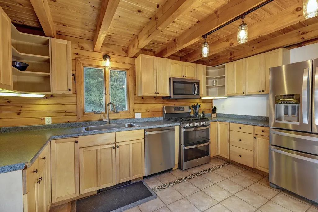 55 Sheldon Road Danbury NH 03230