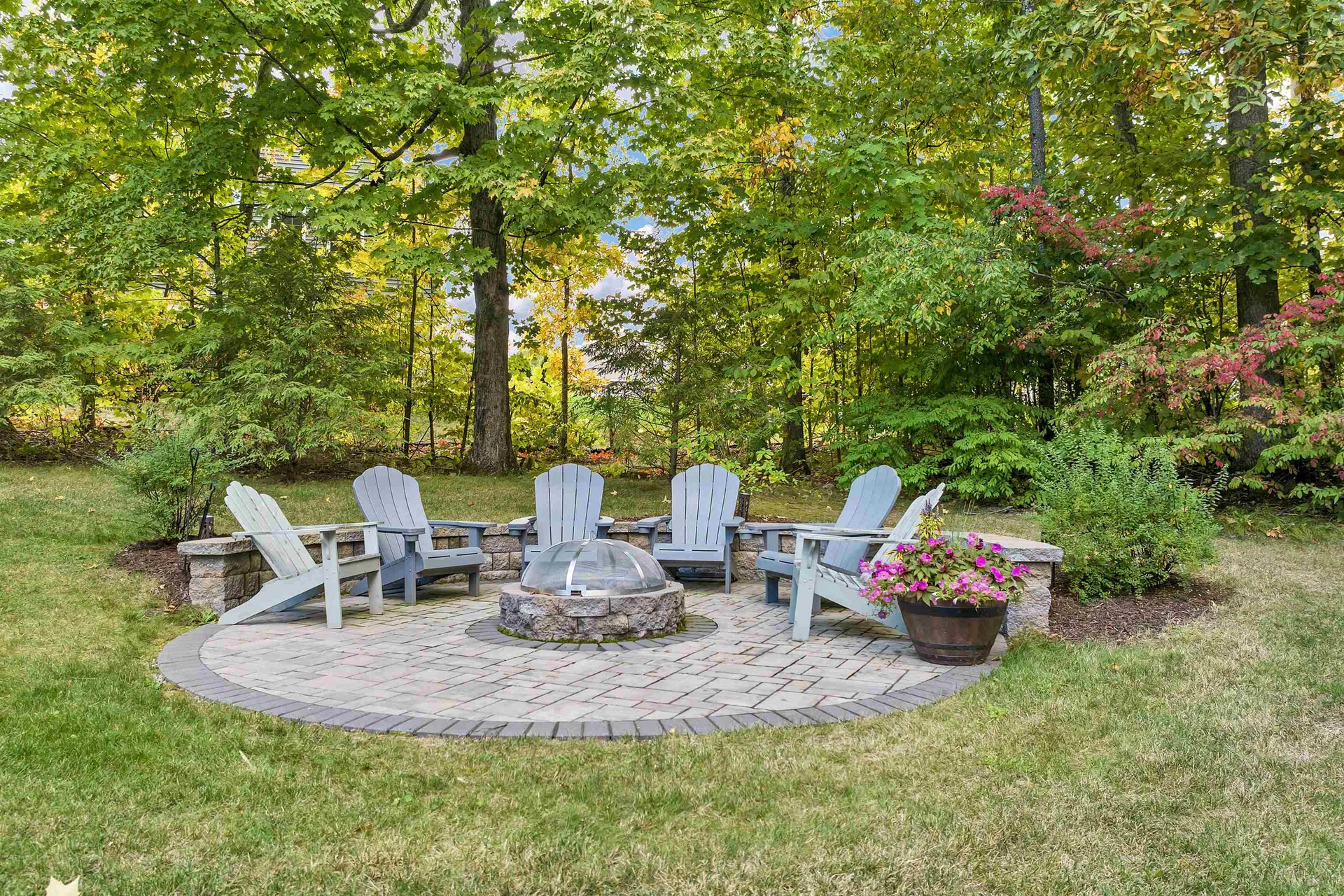 20 Barkland Drive Derry NH 03038