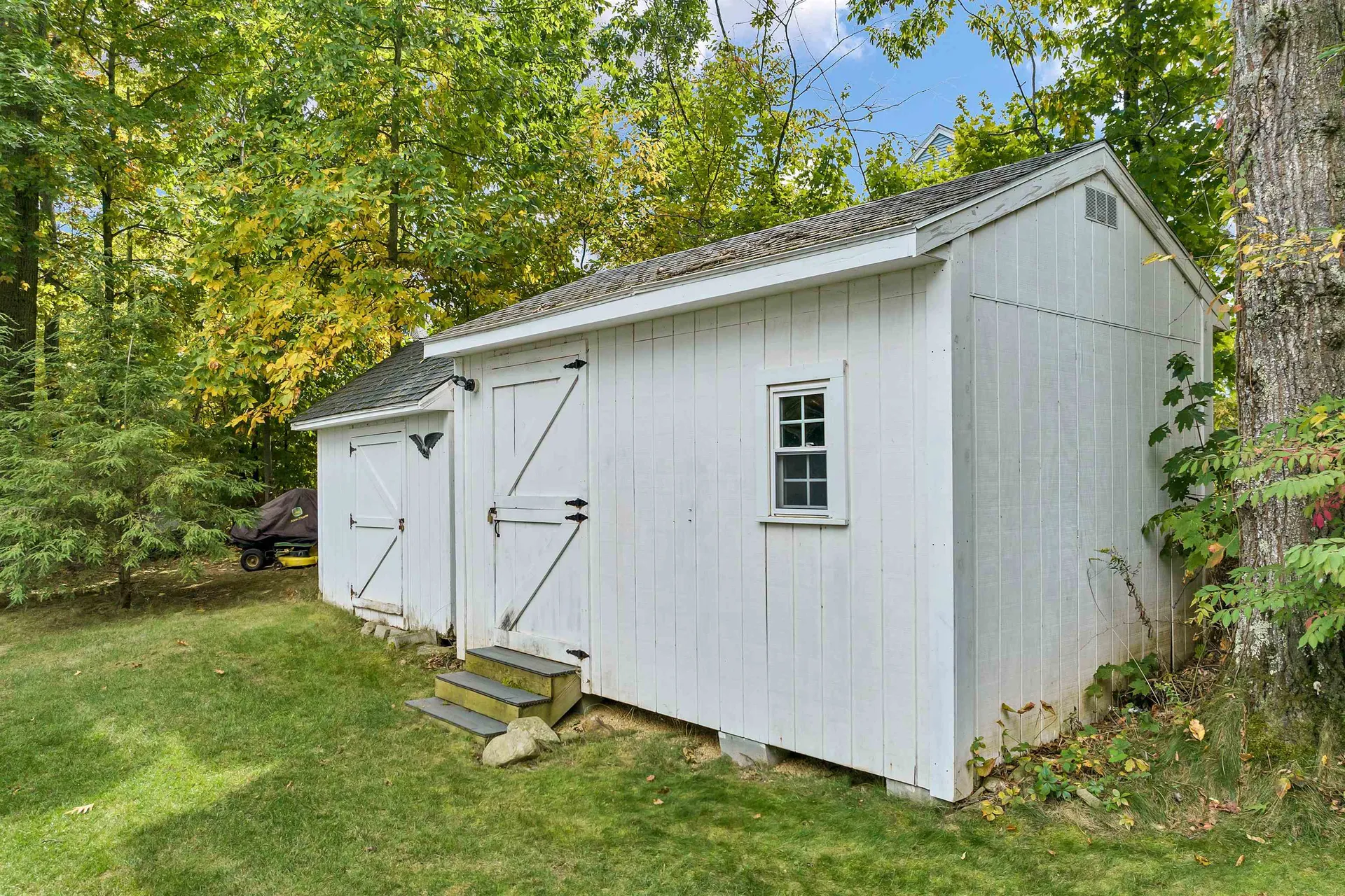 20 Barkland Drive Derry NH 03038