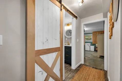 20 Barkland Drive Derry NH 03038