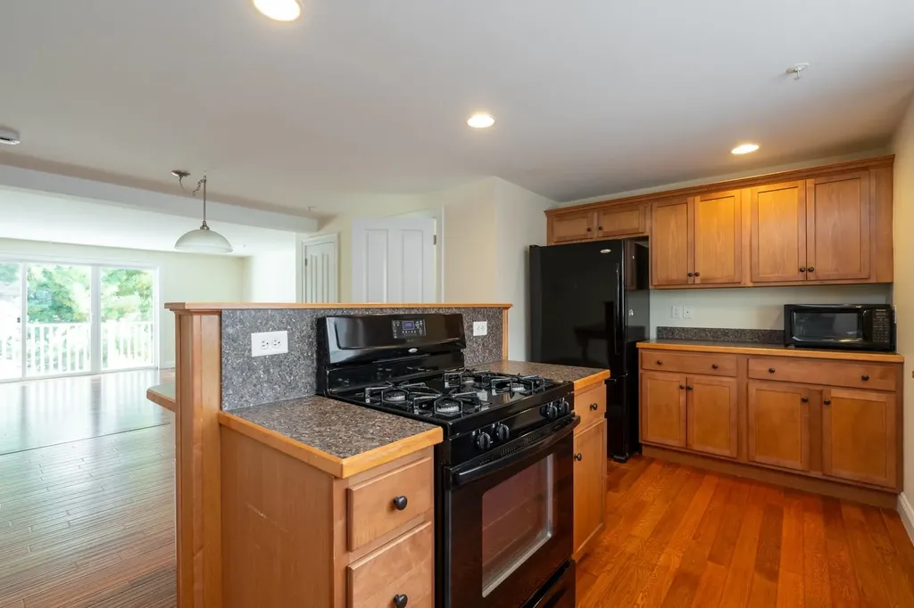 180 Drakeside Road Hampton NH 03842