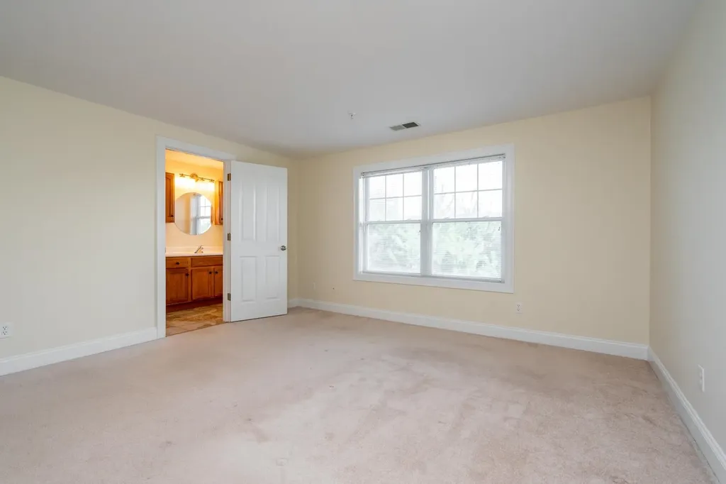 180 Drakeside Road Hampton NH 03842