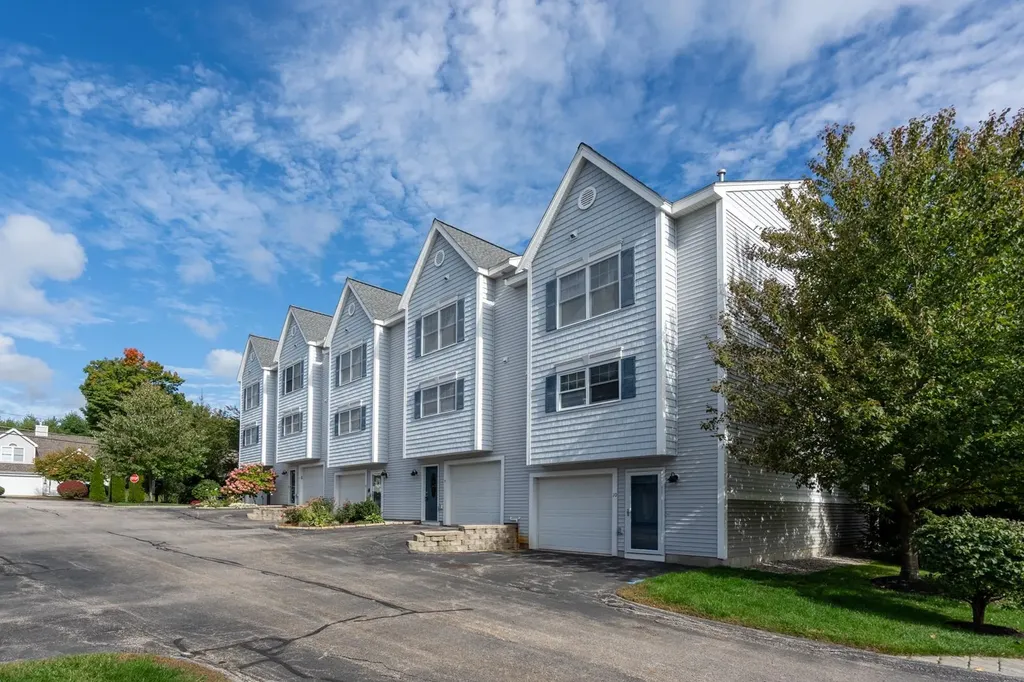 180 Drakeside Road Hampton NH 03842