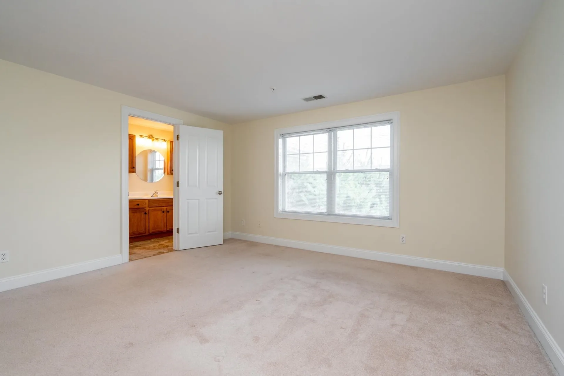 180 Drakeside Road Hampton NH 03842