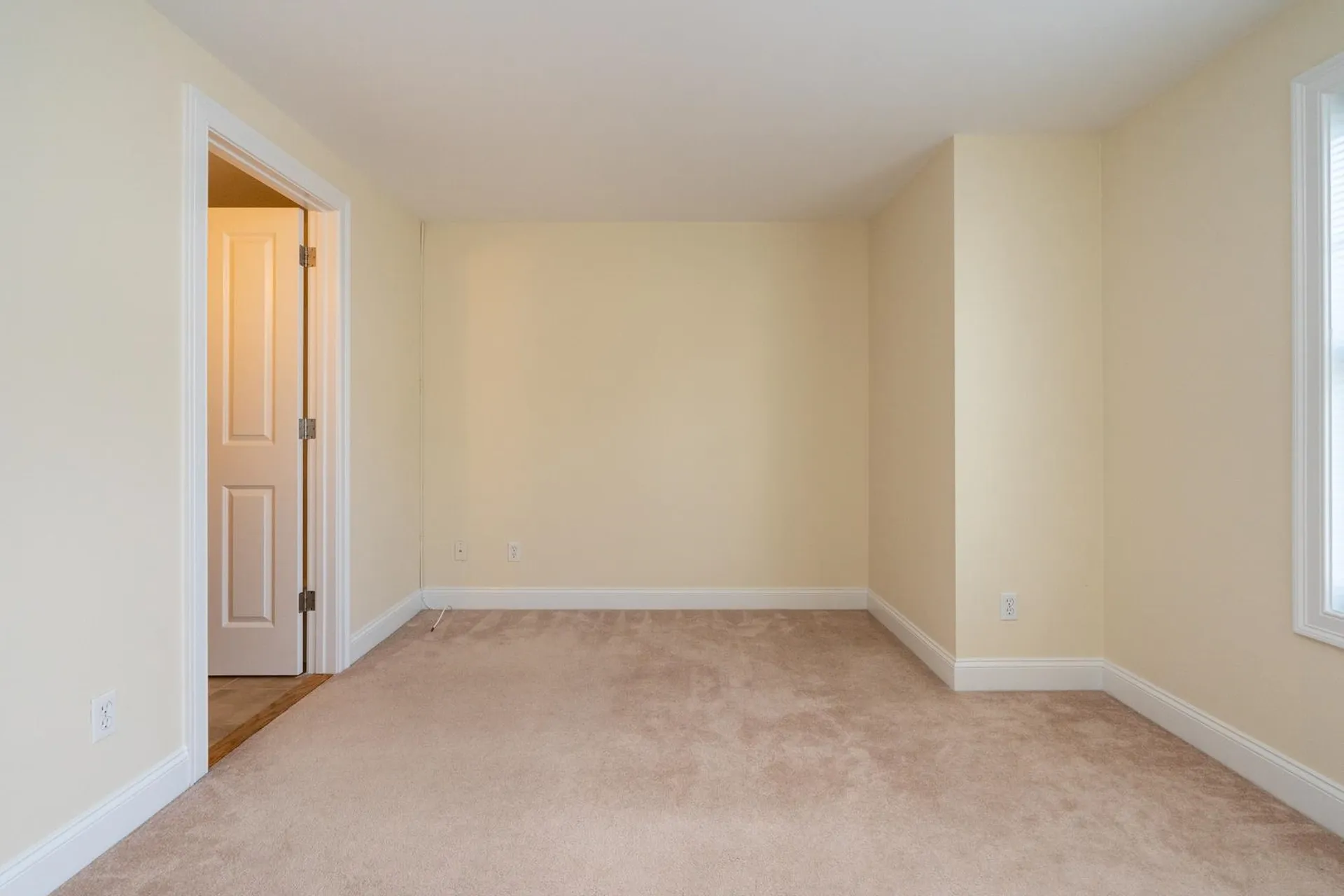 180 Drakeside Road Hampton NH 03842