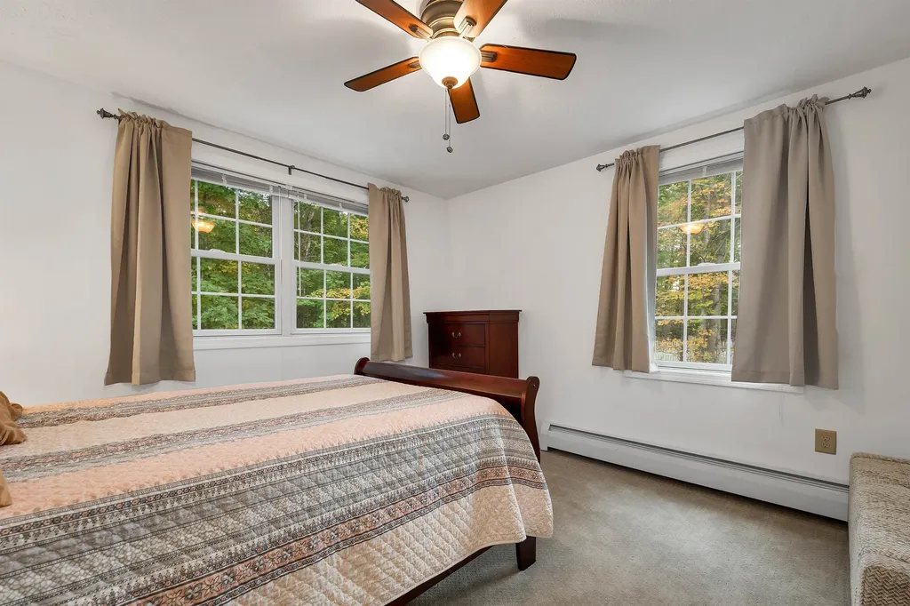 86 River Street Wolfeboro NH 03894